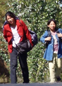周媛